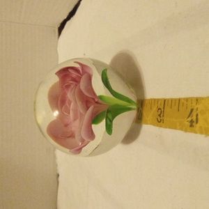 Vintage Edinburgh Rose Paper Weight